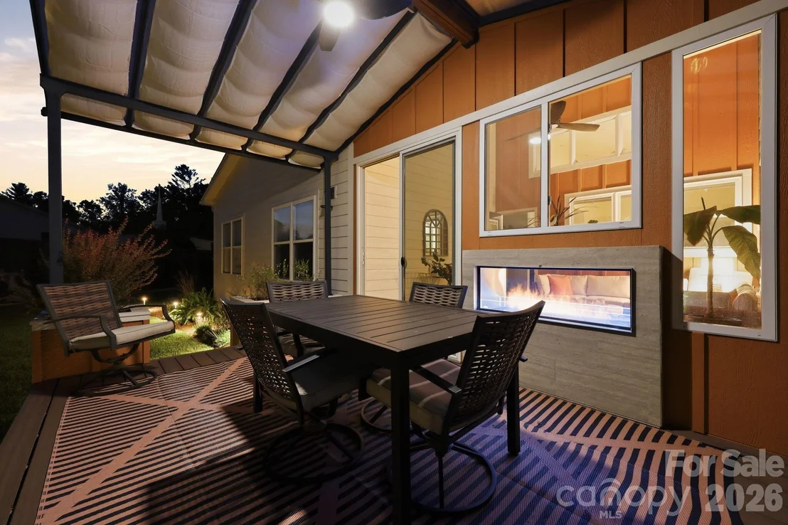 Photo of 112 Upper Grove Lane