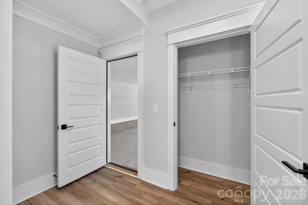 Photo of 1652 Dresden Drive