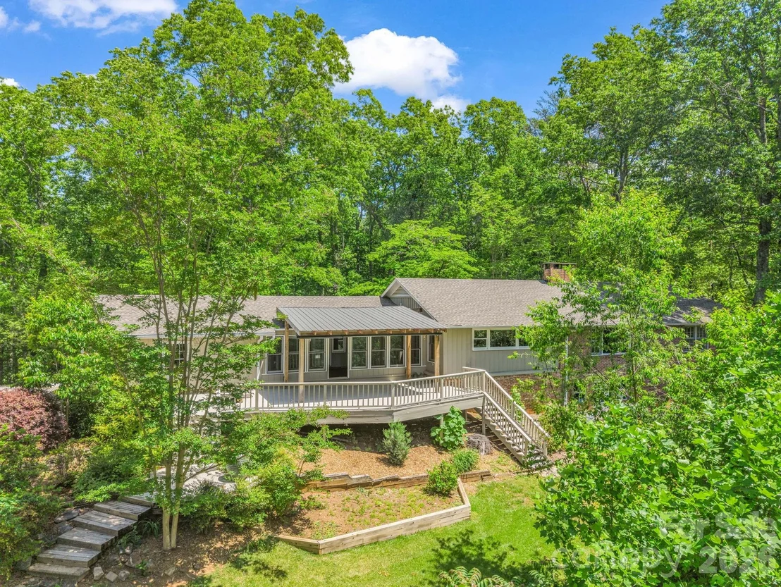 Photo of 7 Hearthstone Lane