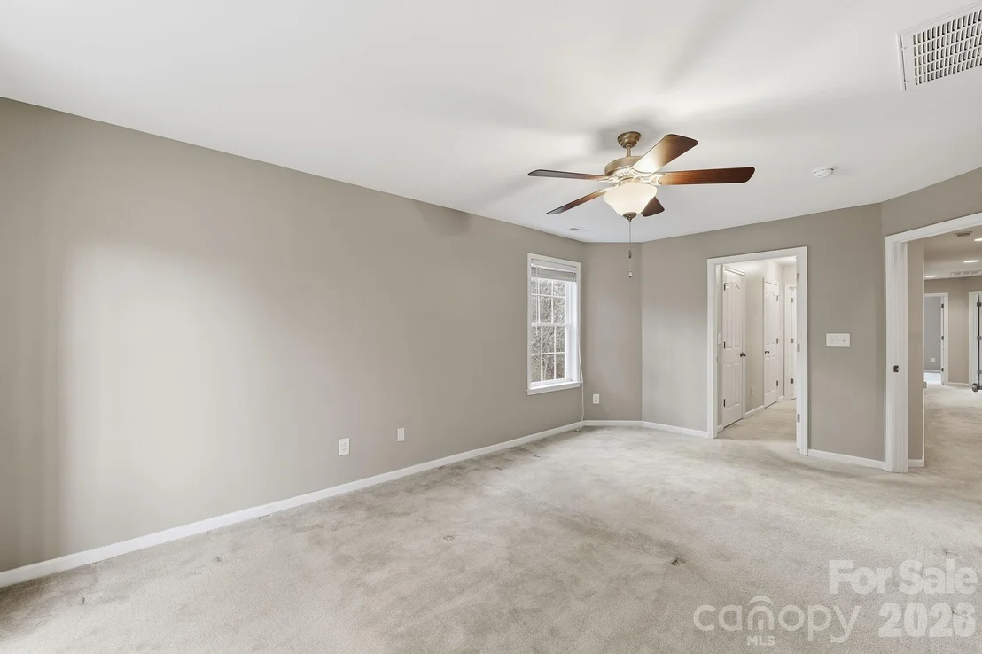 Photo of Unit 252 at 719 Deerbrook Lane