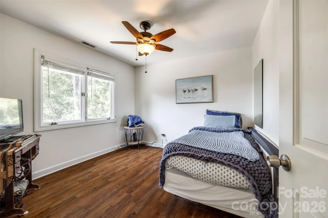 Photo of 1088 Palmyra Drive