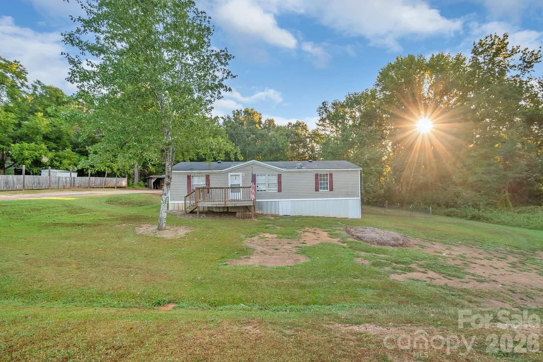 Photo of 185 Coot Sistare Road