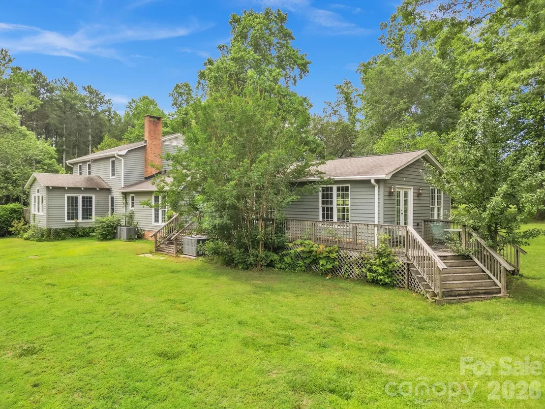 Photo of 412 Smith Road
