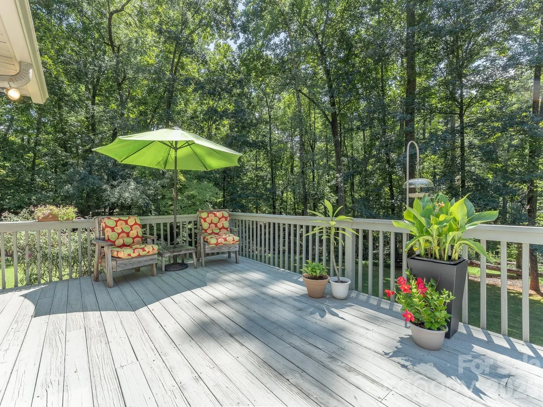 Photo of 5 Jackson Grove S