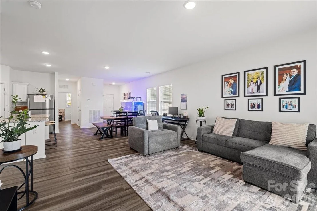 Photo of 144 BABBLING BROOK Drive