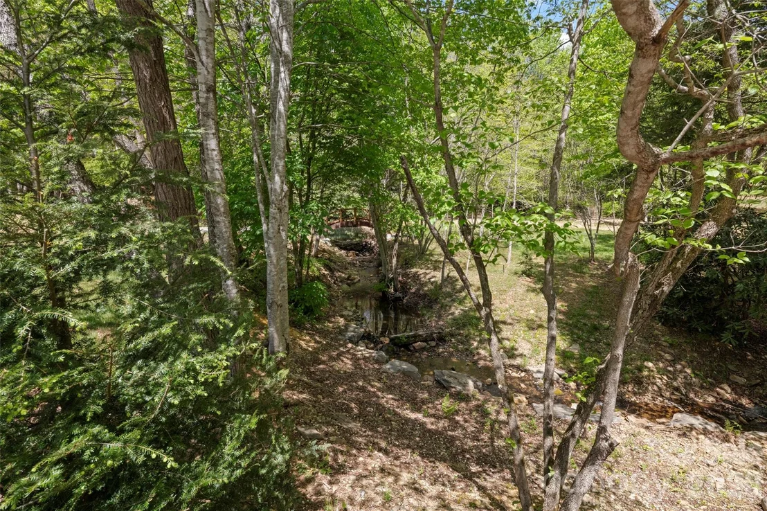 Photo of 233 Arcadia Falls Way