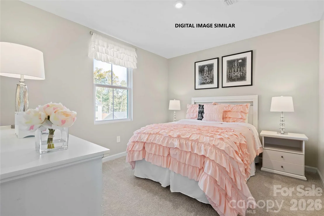 Photo of 640 Maplin Gardens Street