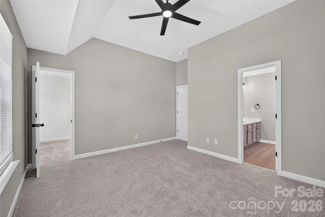 Photo of 634 Longacre Drive