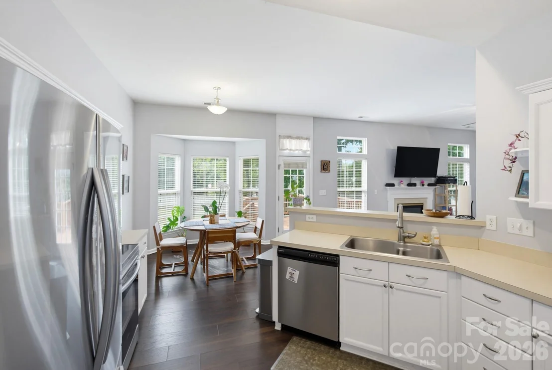 Photo of 13330 Edgetree Drive
