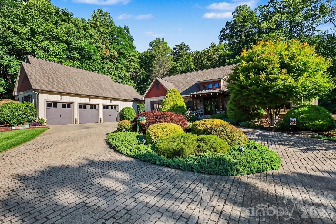 Photo of 2554 Deep Gap Farm Road