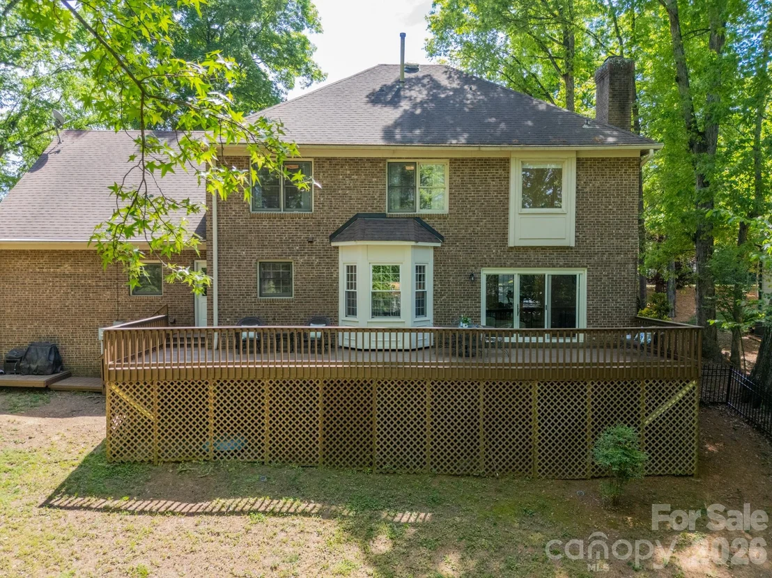 Photo of 231 S Downs Way