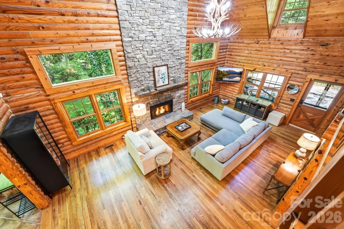 Photo of 16 Shadow Brook Drive