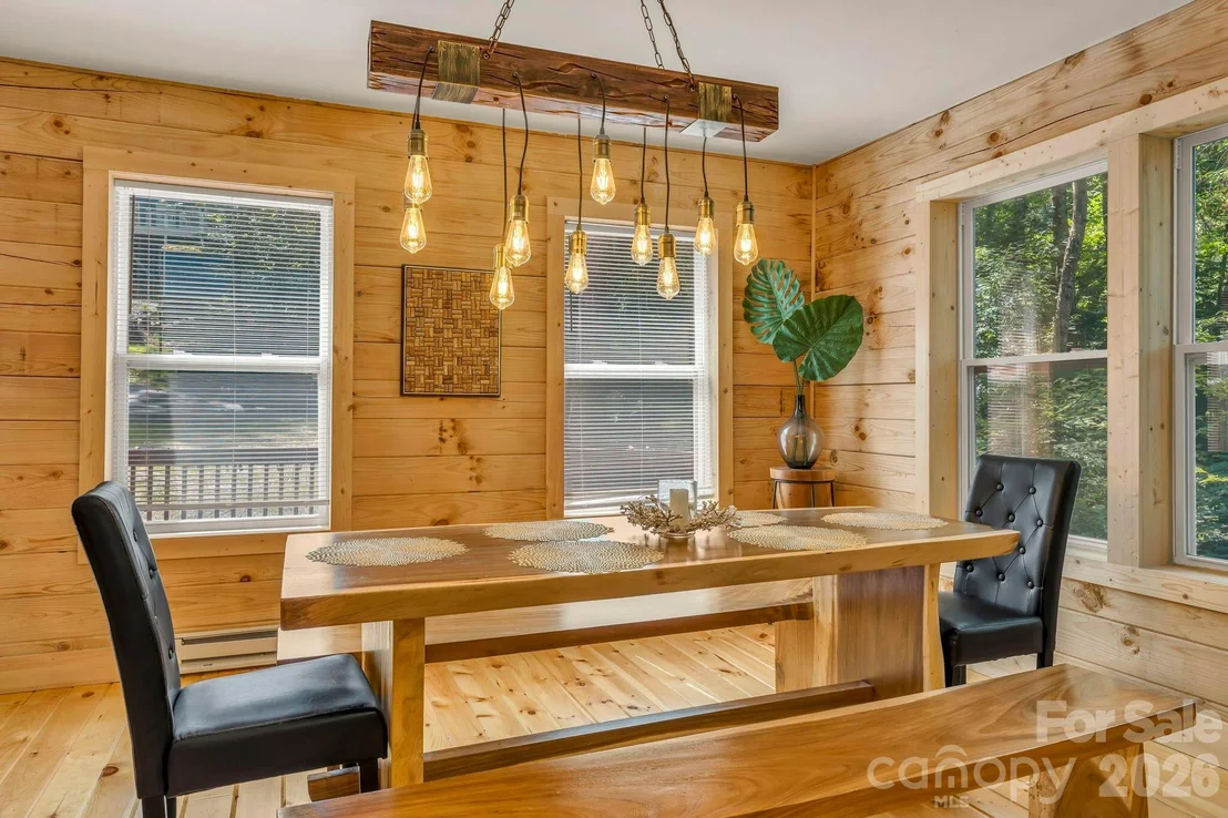 Photo of 133 Greenbriar Road