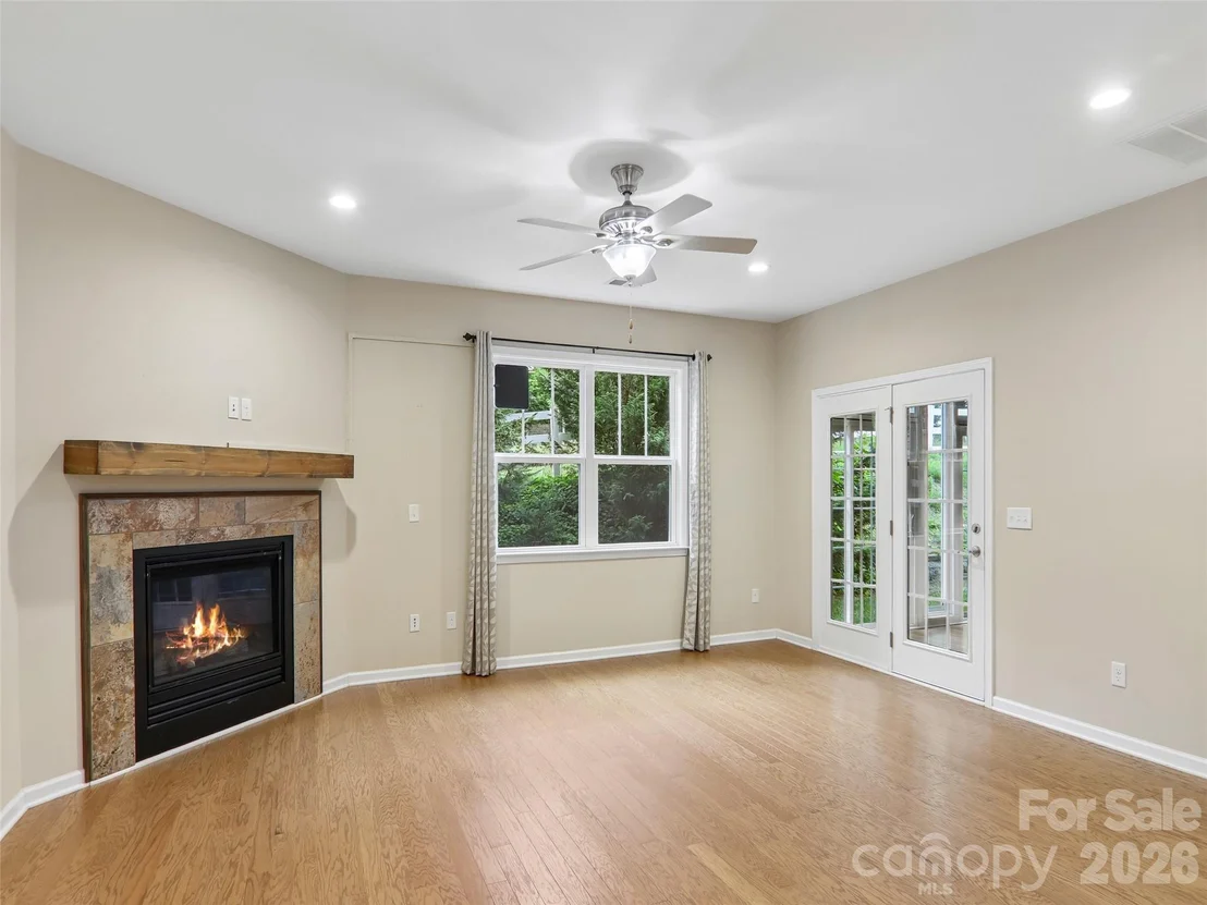 Photo of 11 Eagle Pointe Way