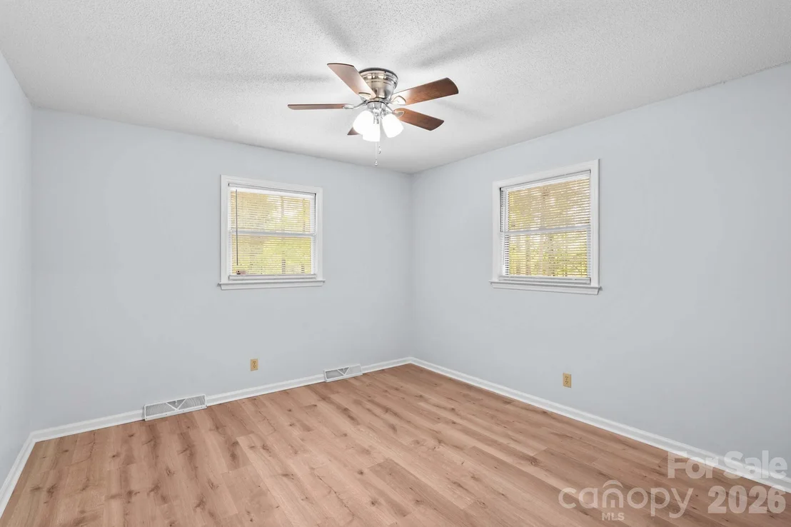 Photo of 6325 Long Ferry Road
