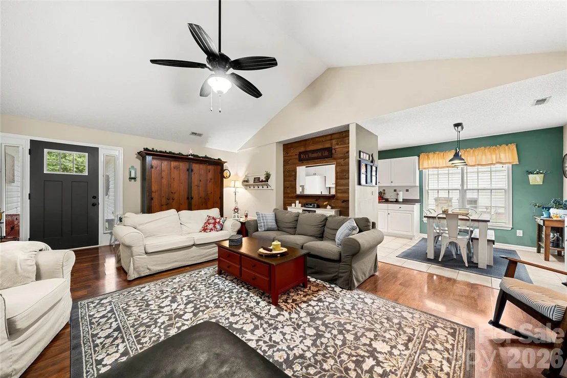Photo of 4614 Capstone Drive