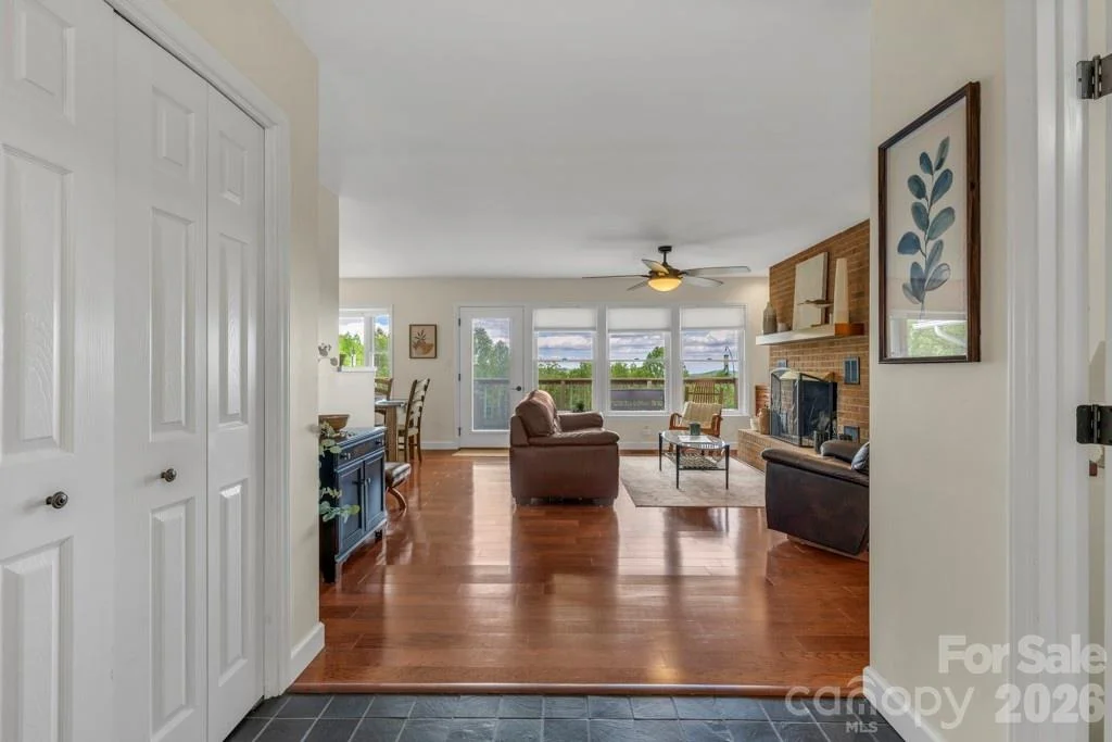 Photo of 784 Alpine Drive