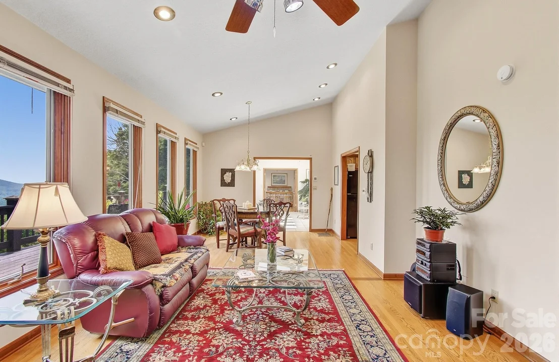 Photo of 112 Windy Gap Road