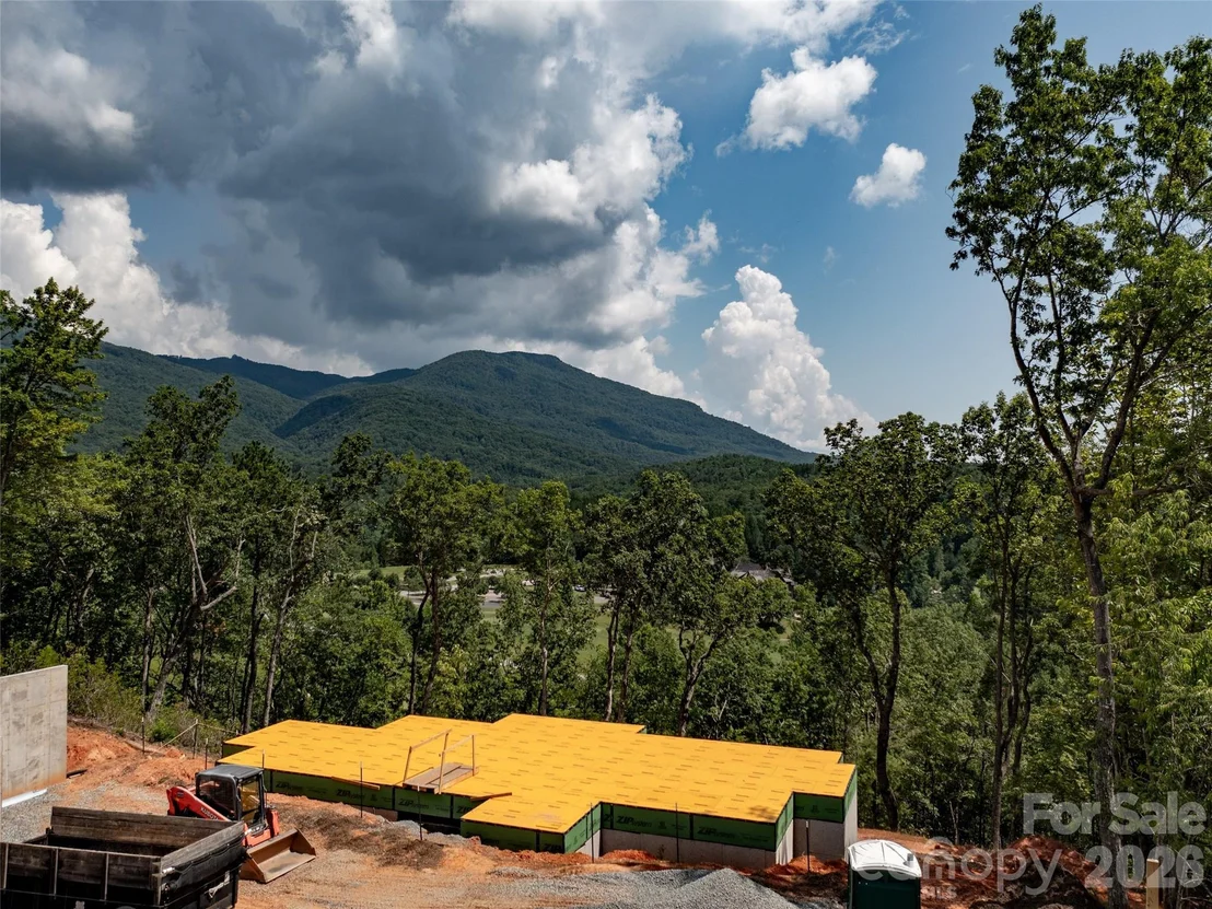 Photo of 2015 Deep Gap Farm Road W