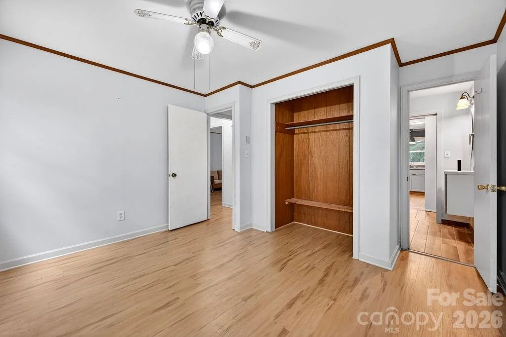 Photo of 147 Longview Drive
