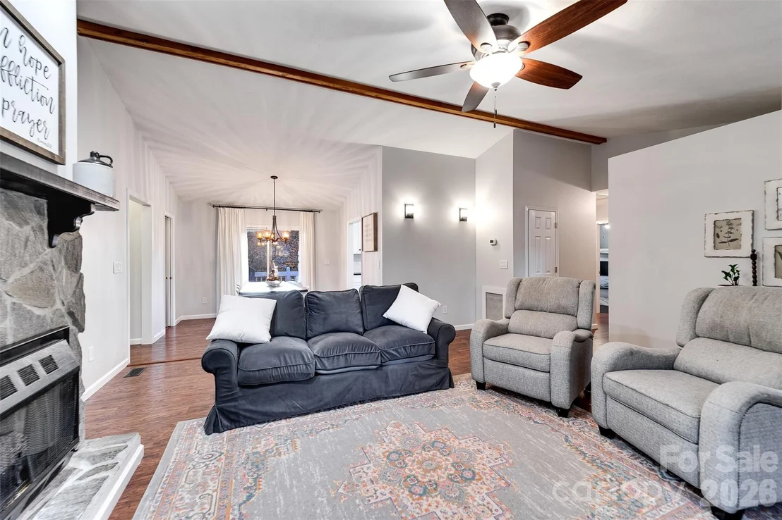 Photo of 115 Indian Trail