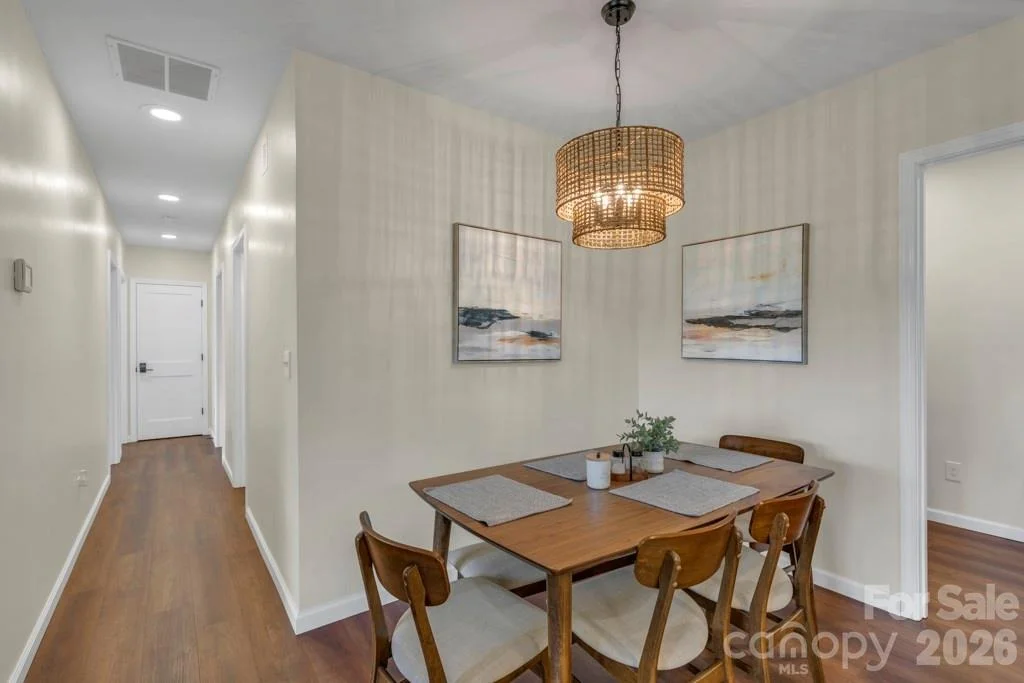 Photo of 784 Alpine Drive