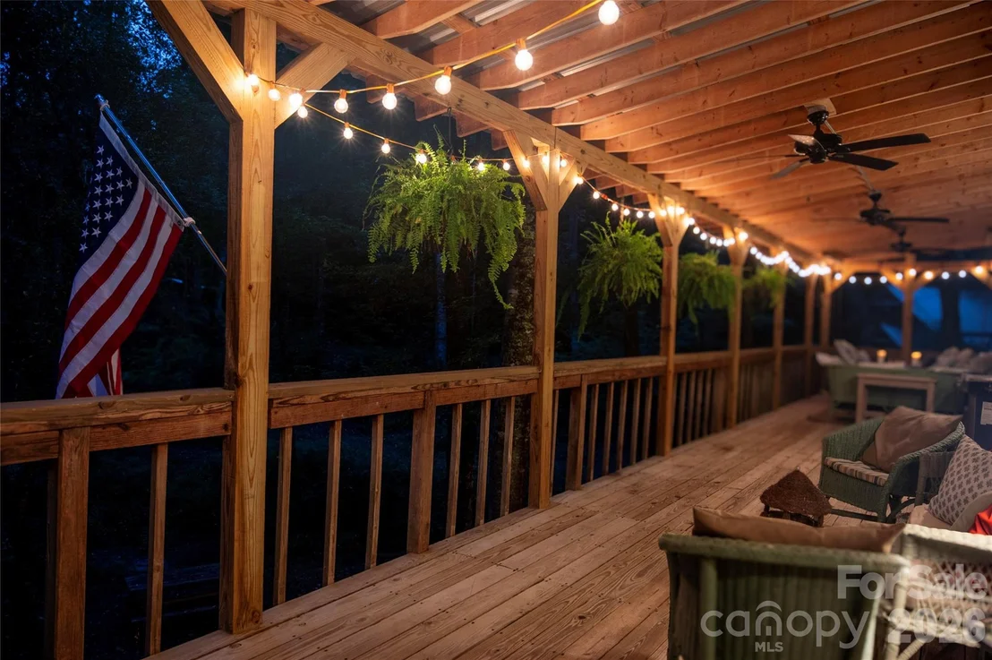 Photo of 2218 Mountain Page Road