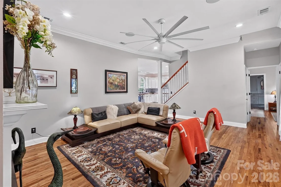 Photo of 1377 Pine Road