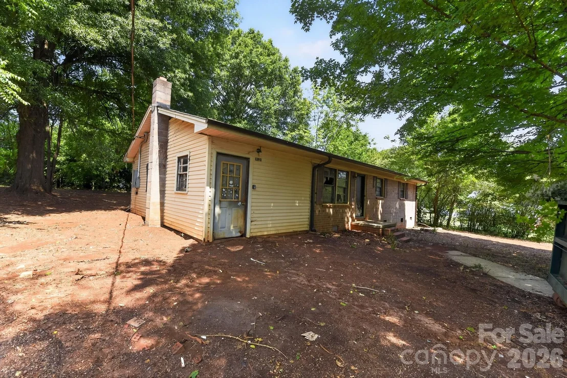 Photo of 1393 Field Circle