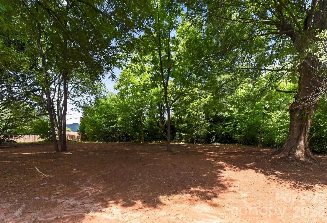 Photo of 1393 Field Circle