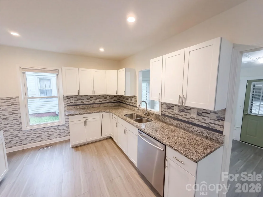 Photo of 199 Vance Drive NE