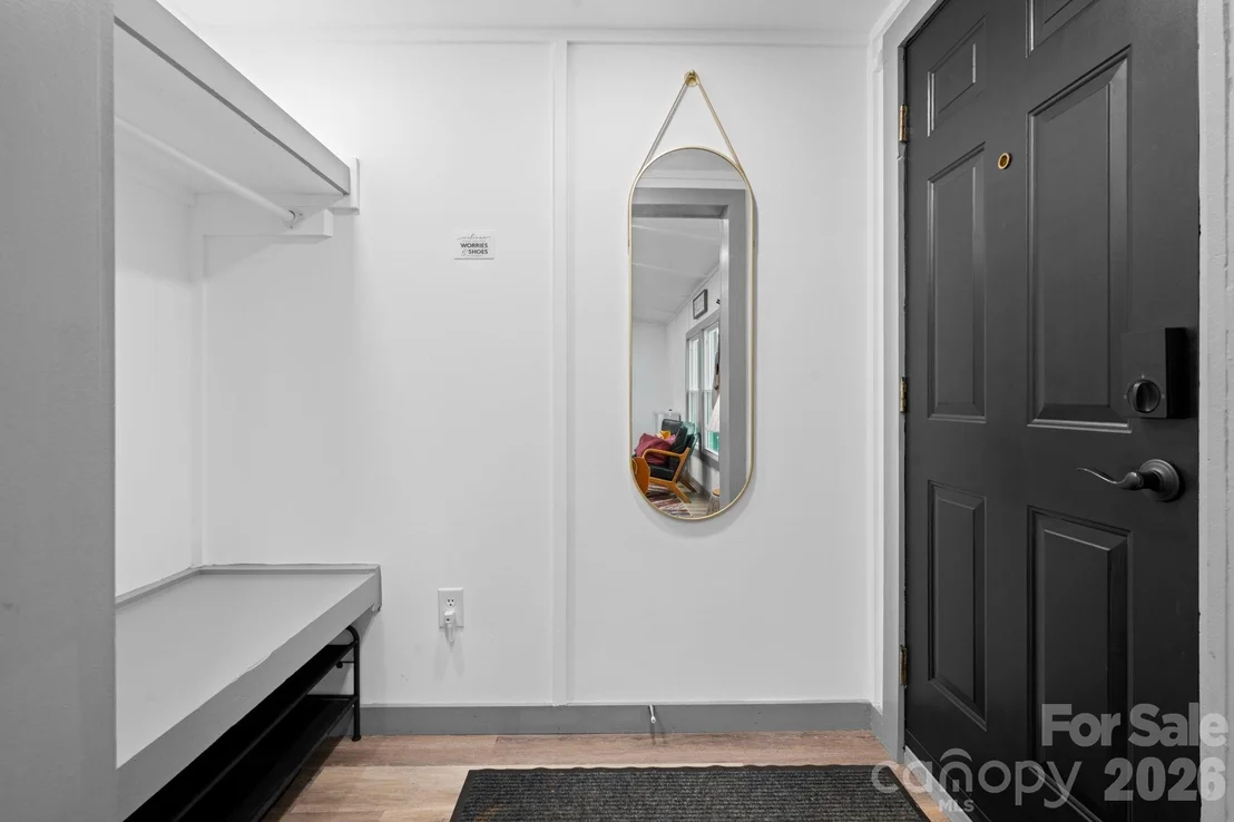 Photo of 1426 Rainbow Trail