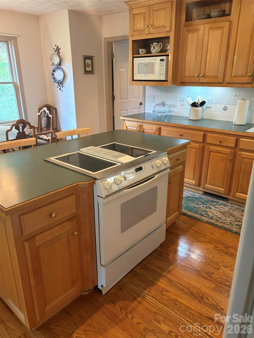 Photo of 2997 Phillips Gap Road