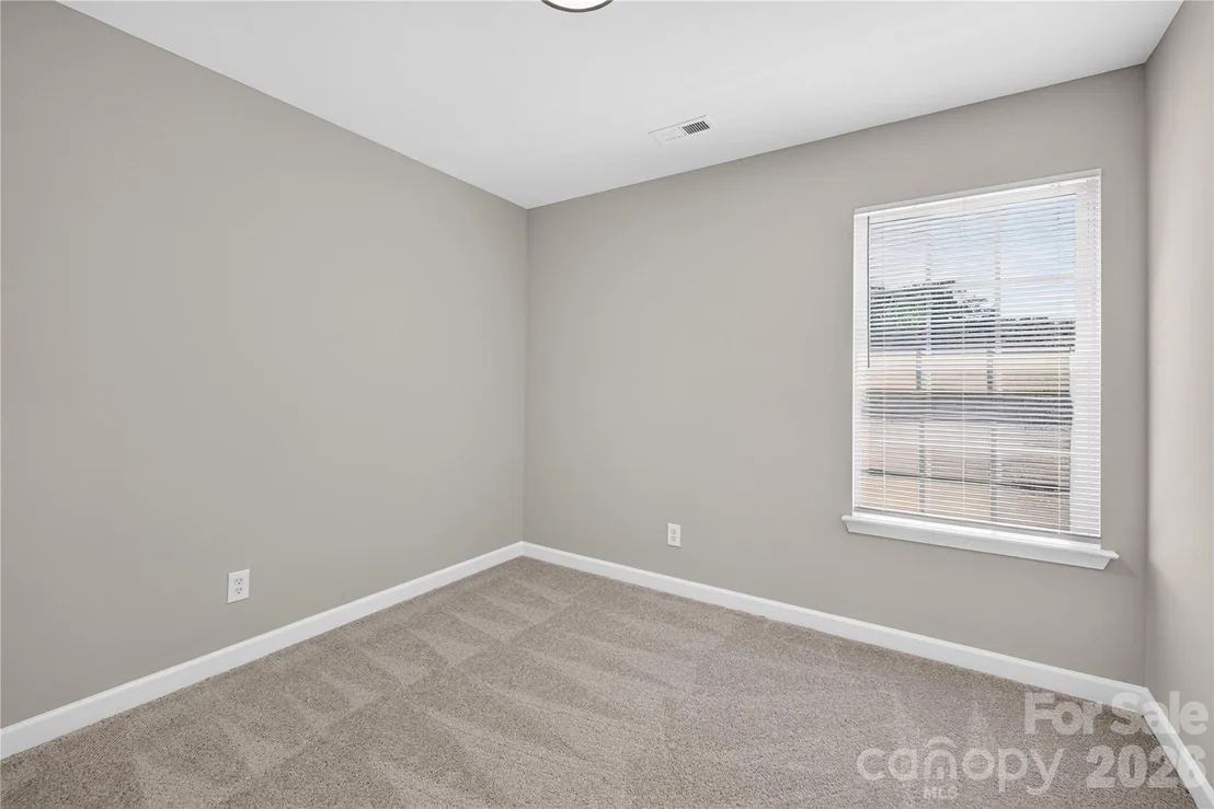Photo of 634 Longacre Drive