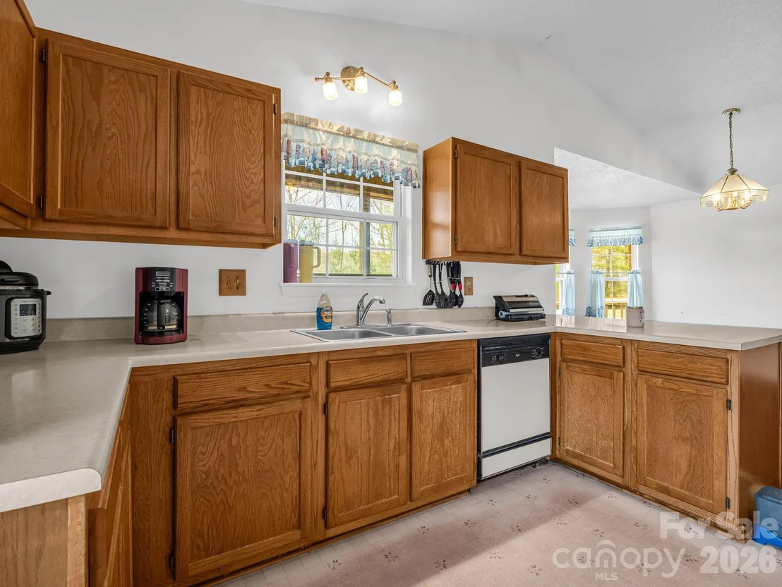 Photo of 308 Frog Hollow Road