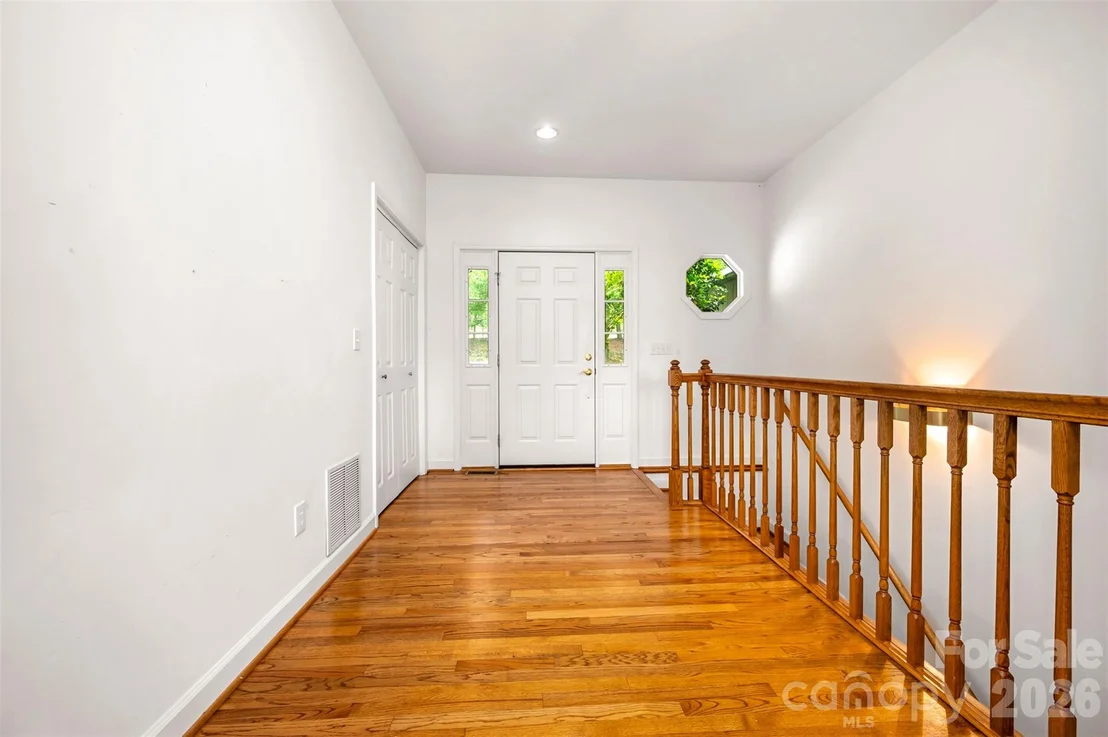 Photo of 441 Lower Ridgeview Road