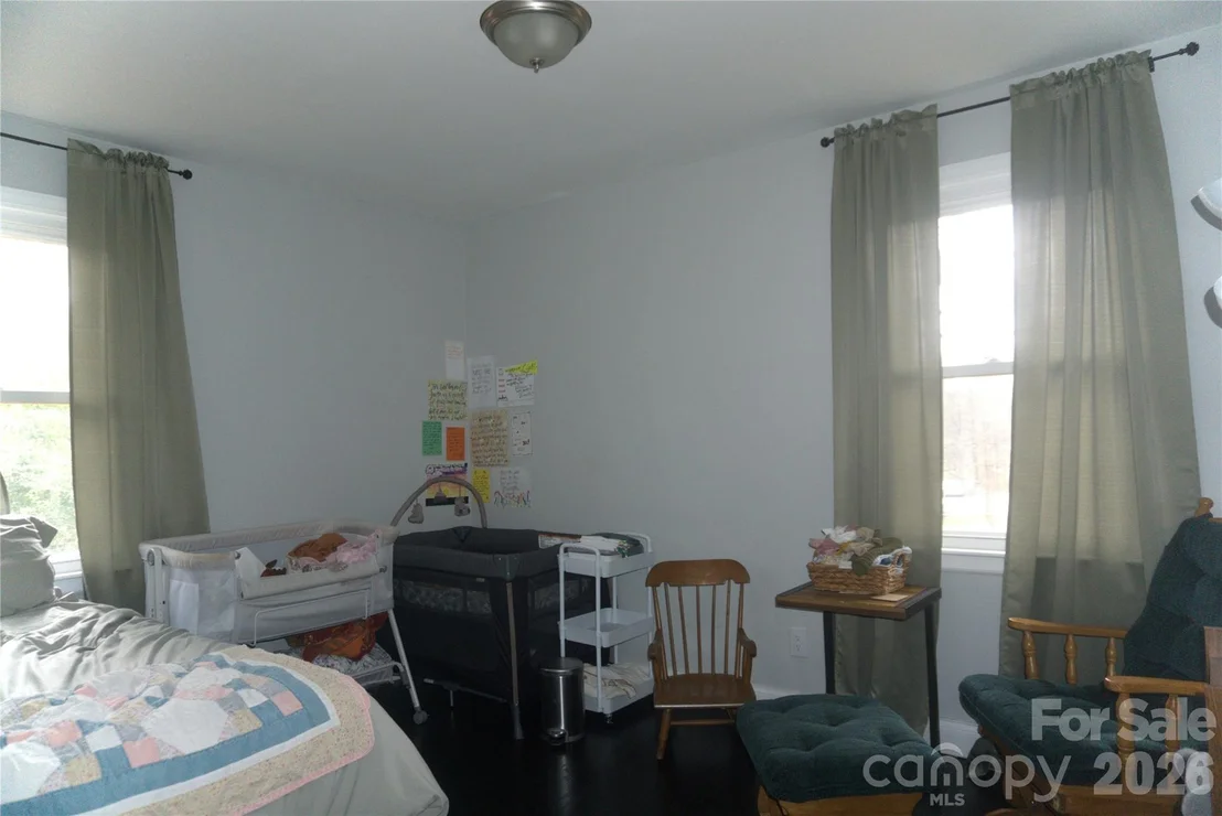 Photo of 2851 Burbank Drive