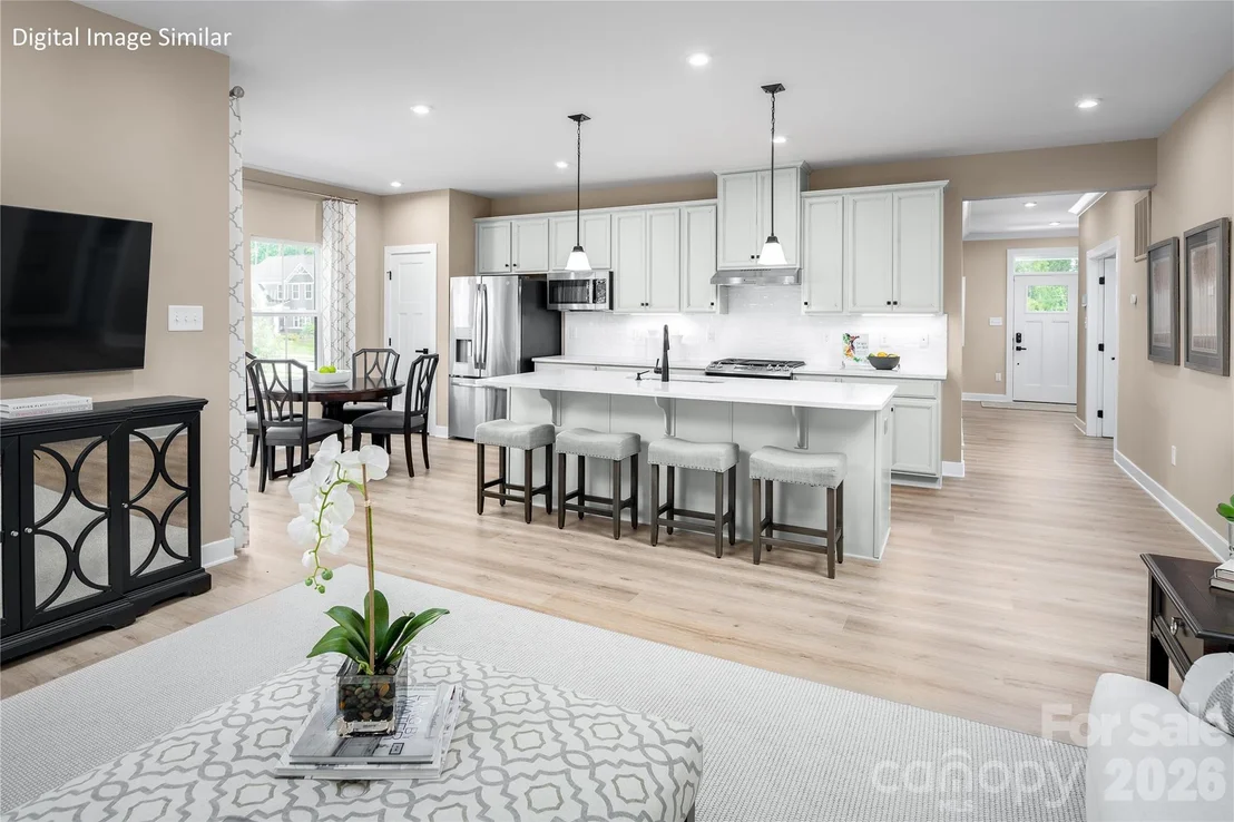 Photo of 913 Heathway Drive