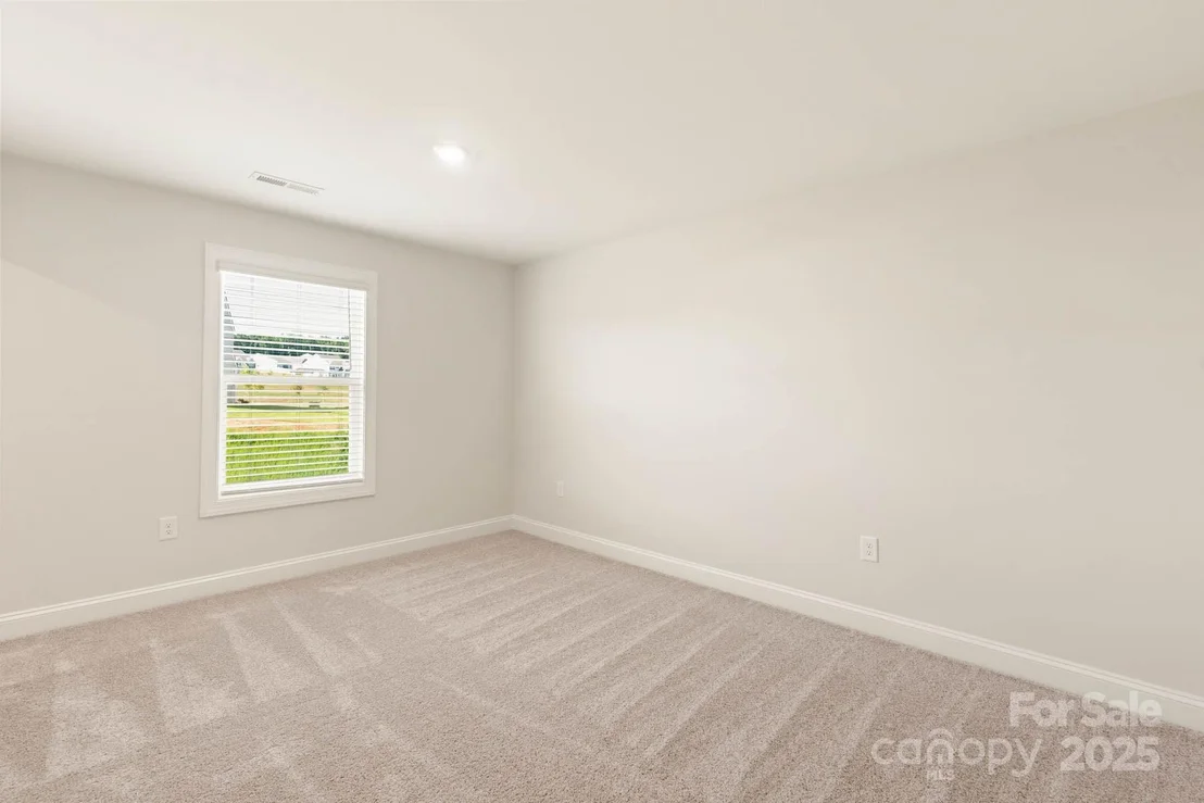 Photo of 116 Kennford Trail