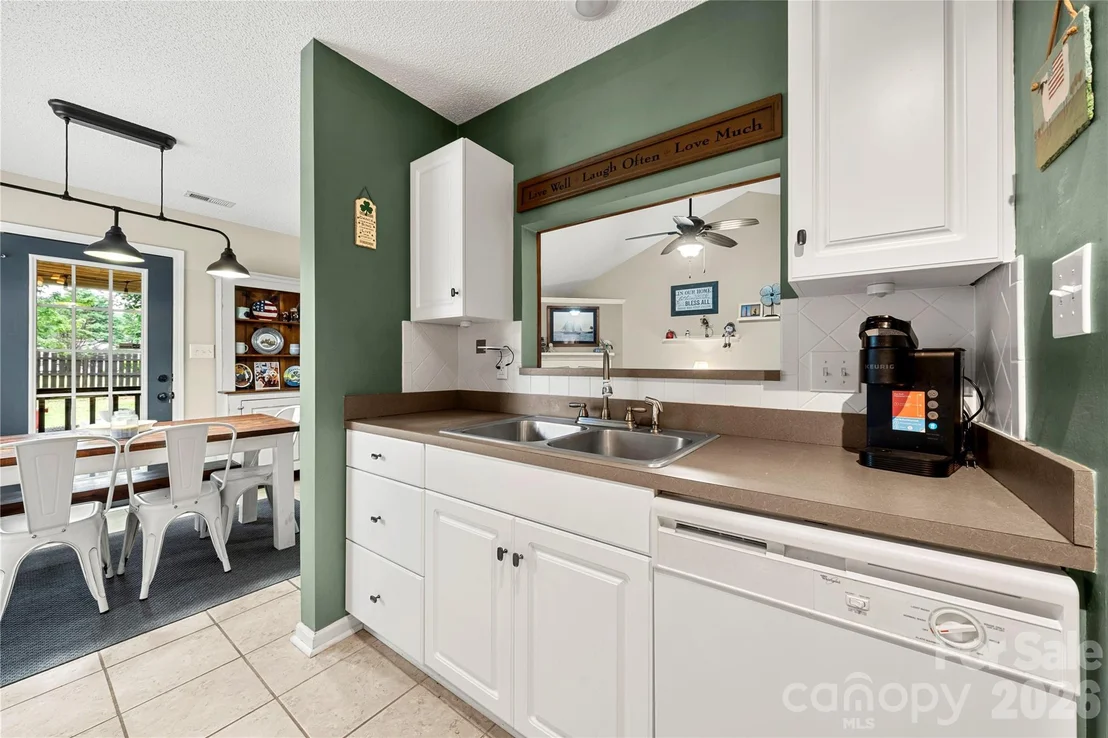Photo of 4614 Capstone Drive