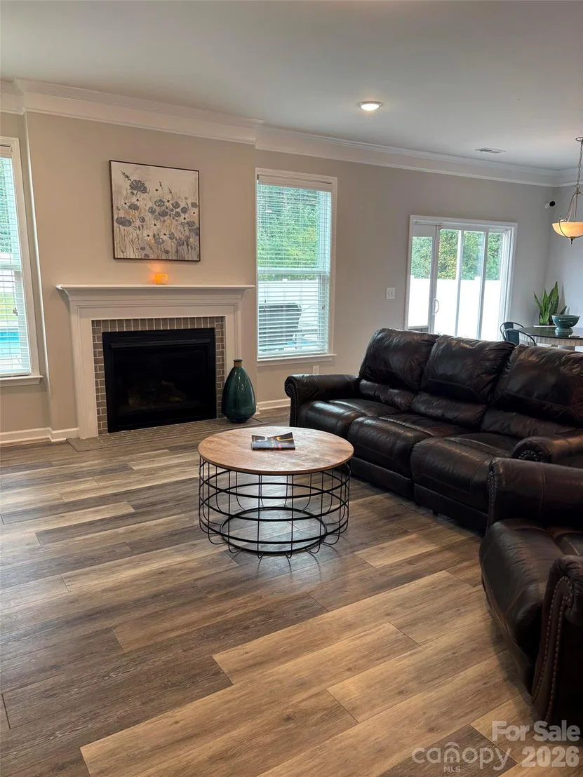 Photo of 5057 Devonshire Road