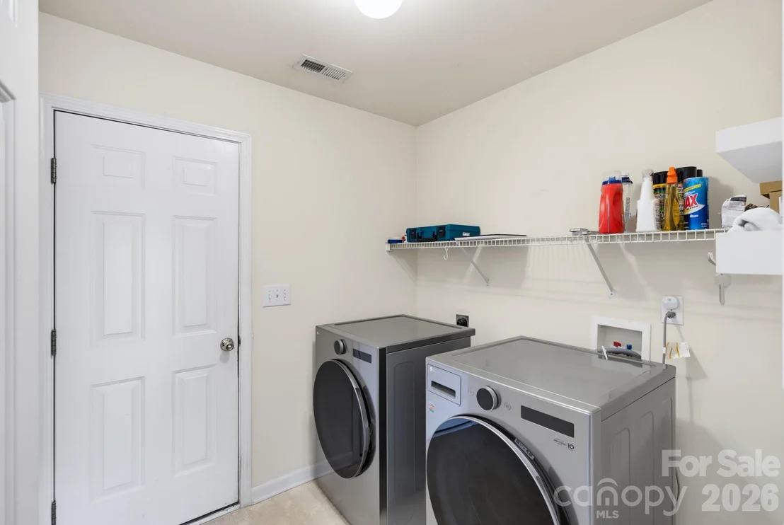 Photo of 13330 Edgetree Drive