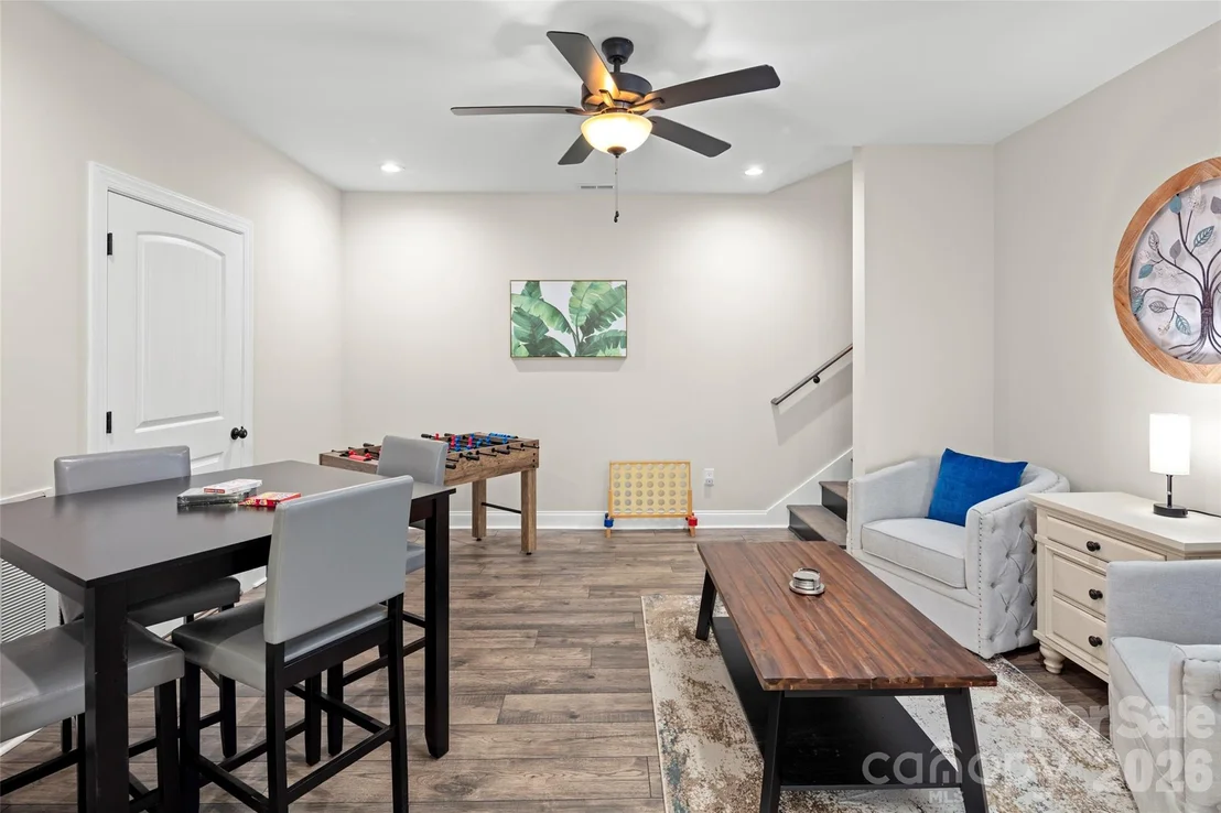 Photo of 233 Arcadia Falls Way