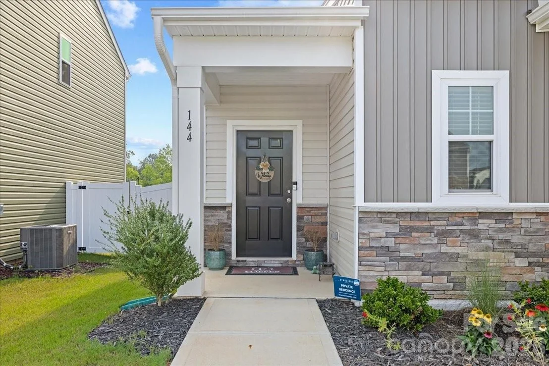 Photo of 144 BABBLING BROOK Drive