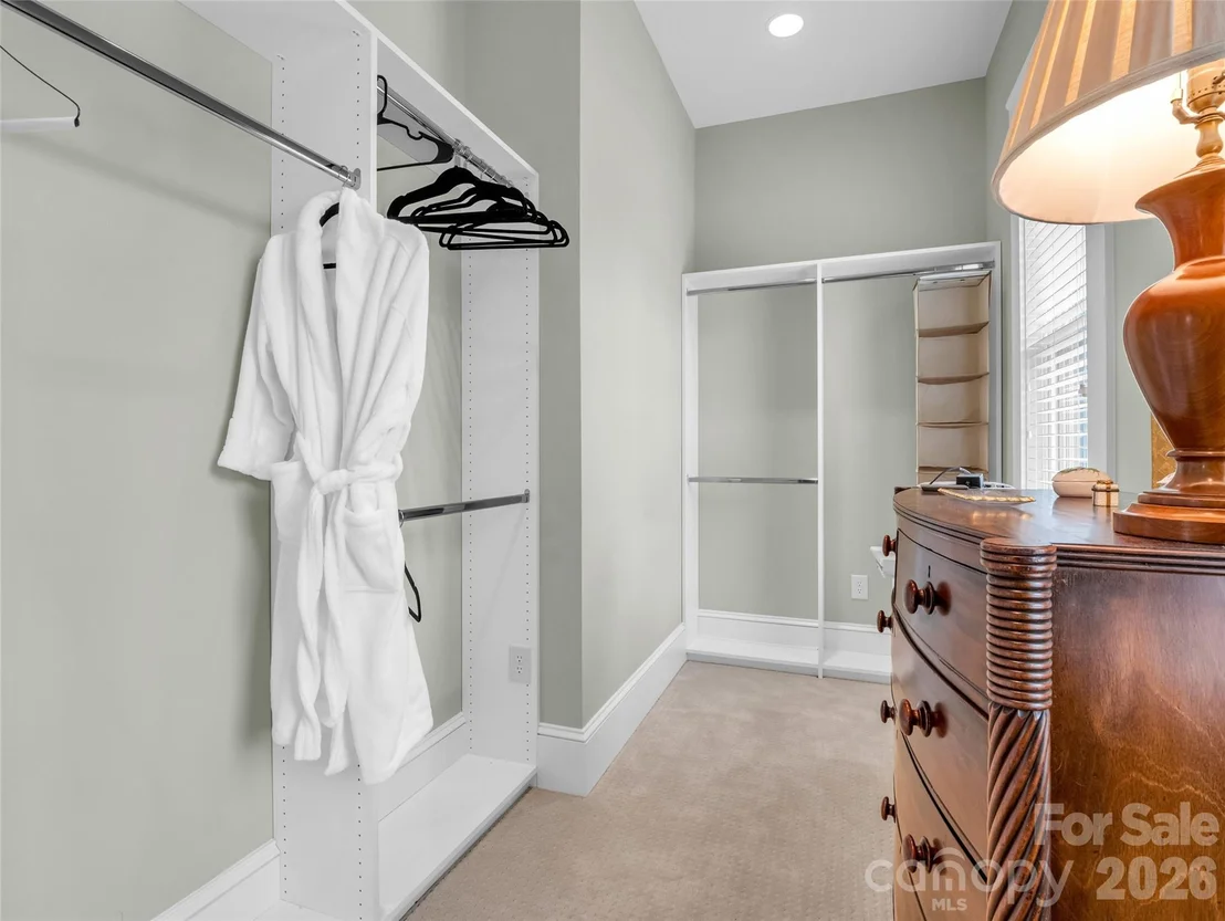 Photo of 565 Chestertown Drive