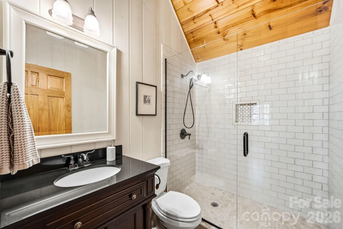 Photo of 16 Shadow Brook Drive