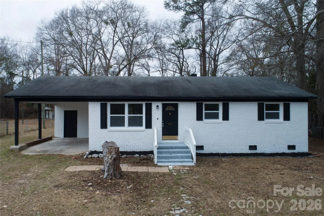 Photo of 3115 Crestview Drive