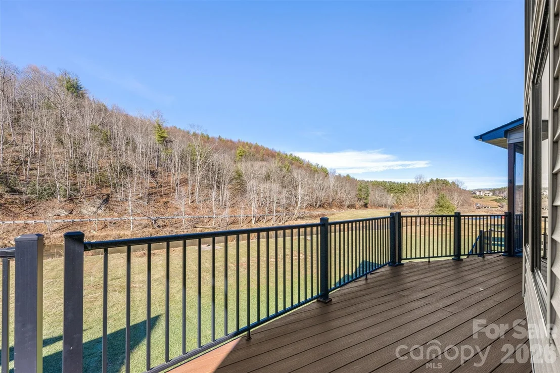 Photo of 446 Green Meadows Drive
