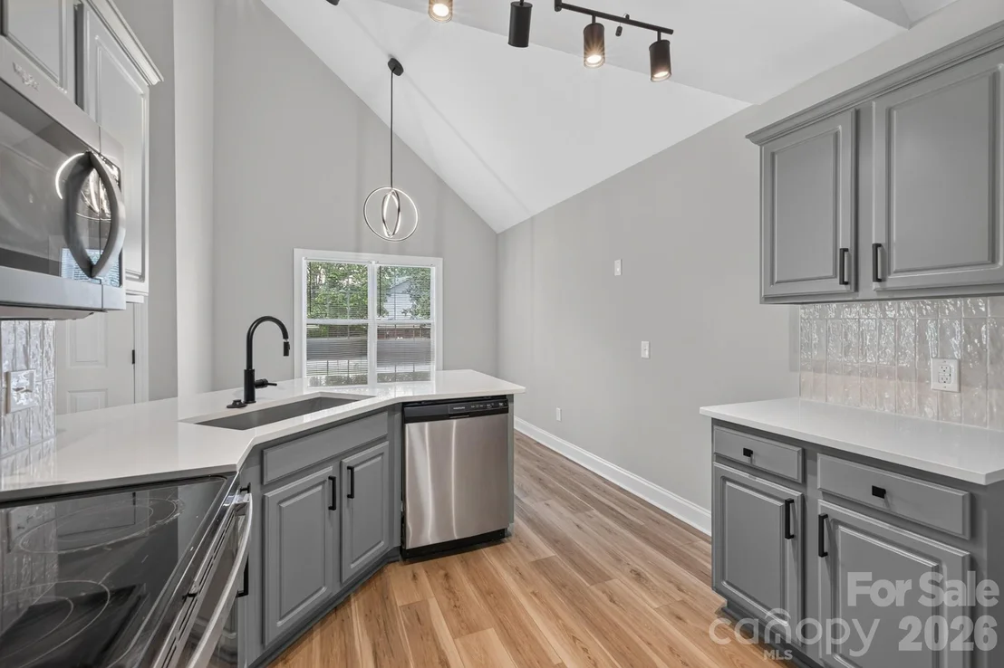 Photo of 1001 Loch Lomond Circle