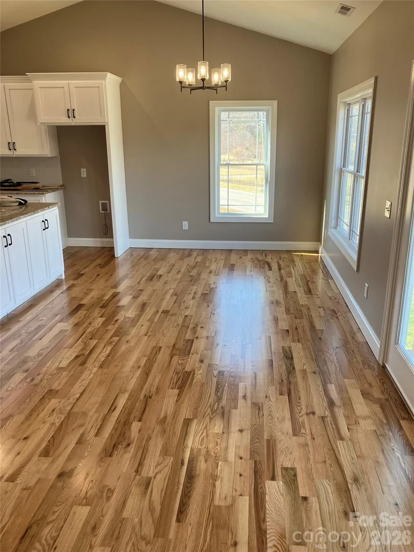 Photo of 4952 Southview Drive